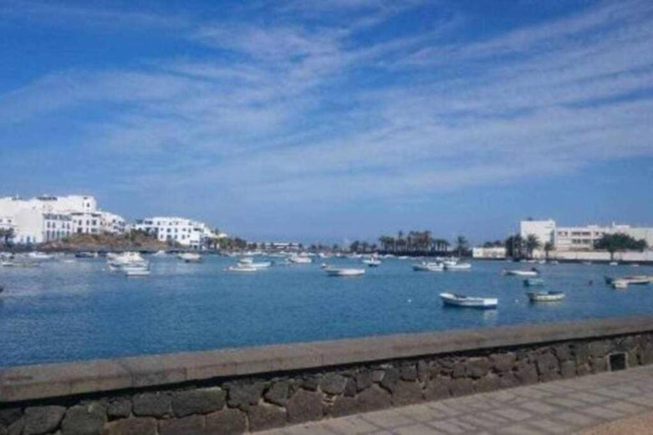 Las 3 Palmeras De Arrecife Luaran gambar